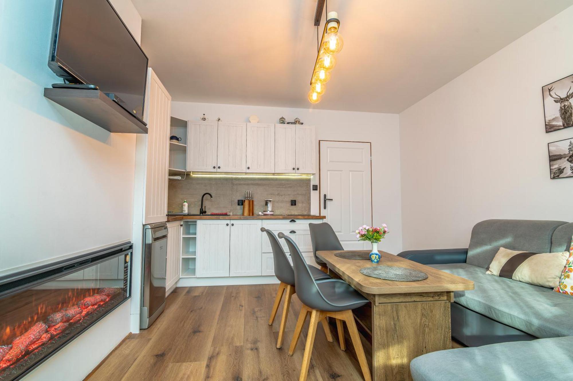 Apartament Cztery Pory Roku Bialka Tatrzanska Bagian luar foto